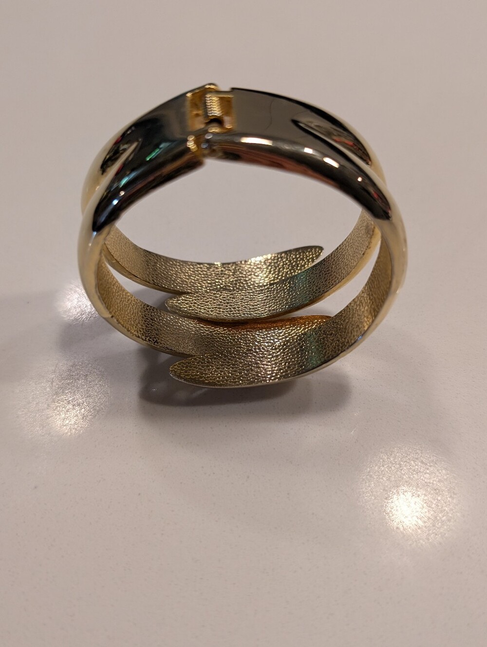 Vintage Bracelet Gold-Tone Spiral Cuff Bandle Euro Summer Coastal Boho - Picture 3 of 7